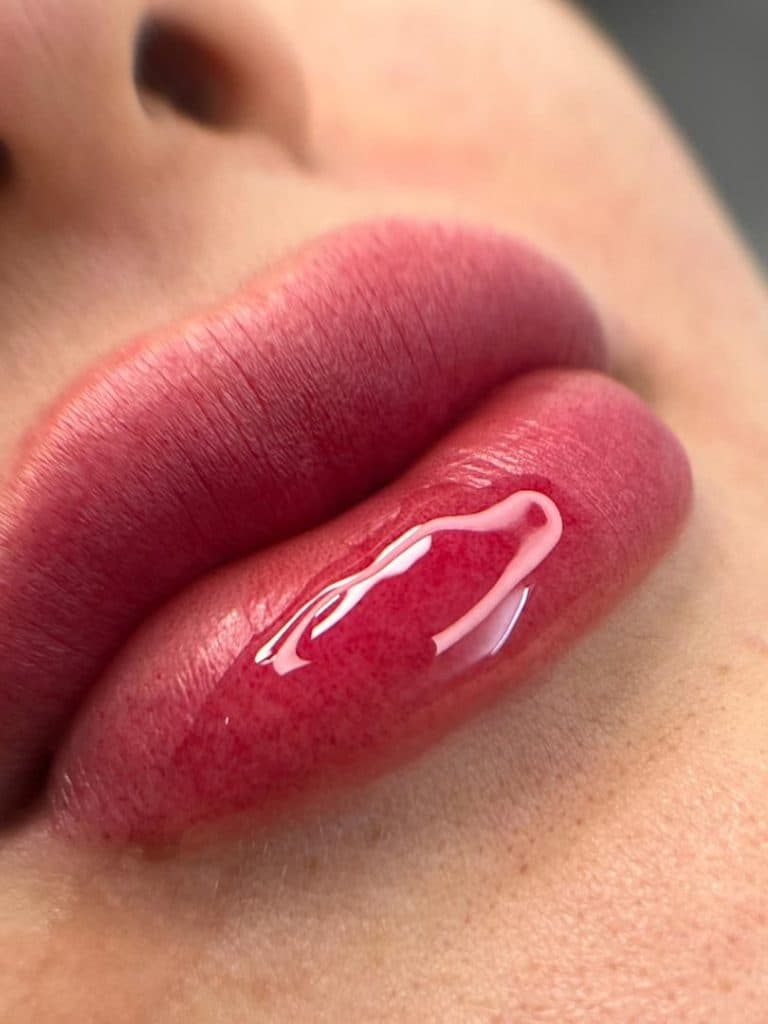 مرکز تخصصی آرایش دائم سعادت در سراب