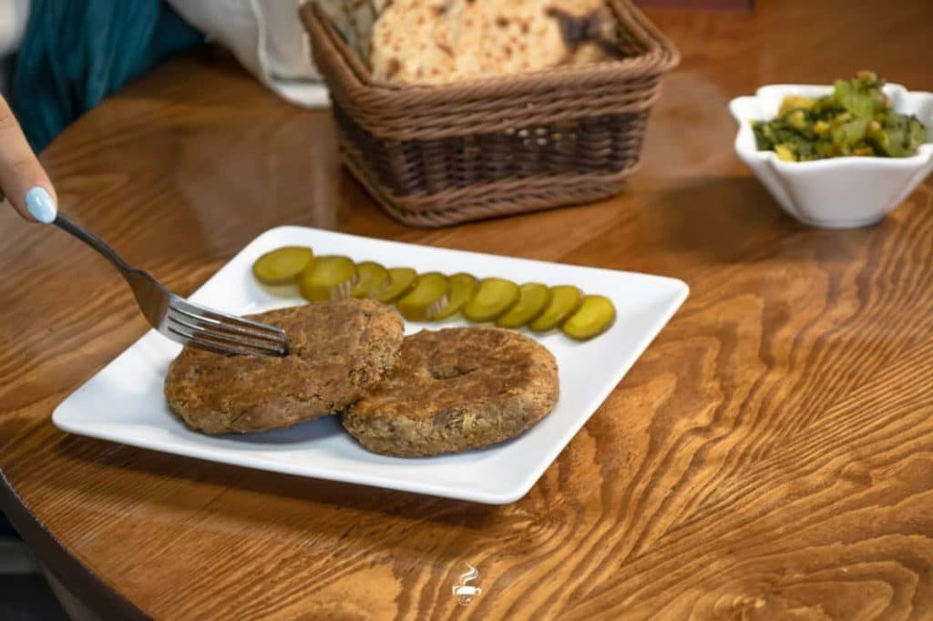 کافه آریو در لاهیجان