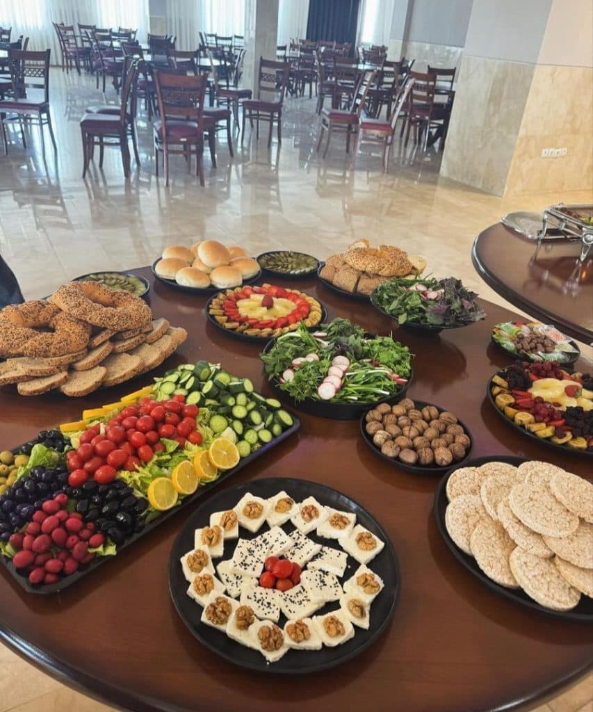 کافه گلف در بجنورد