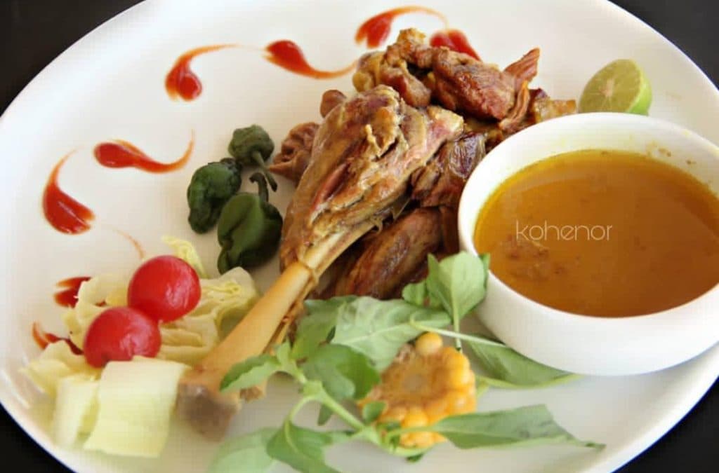 کافه رستوران کوه نور در شهران تهران
