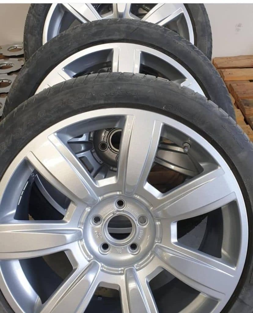 رینگ و لاستیک حسین استوک در قائم شهر