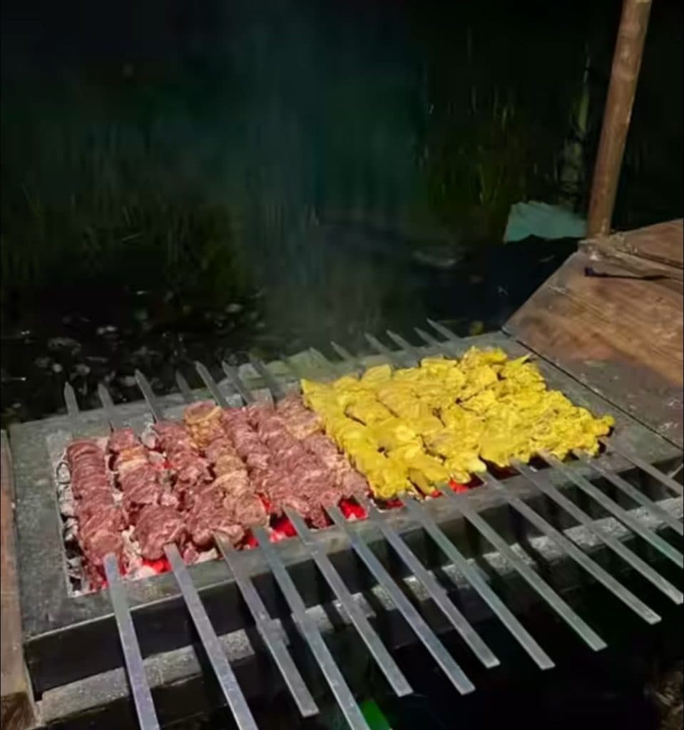 کافه باغ شامار در رازی رشت