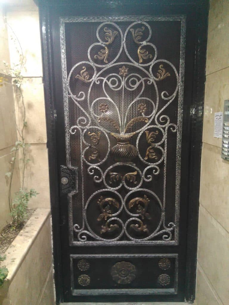 ساخت حفاظ آکاردئونی و فرفورژه حفاظ سازان مدرن منصوریان در کرج