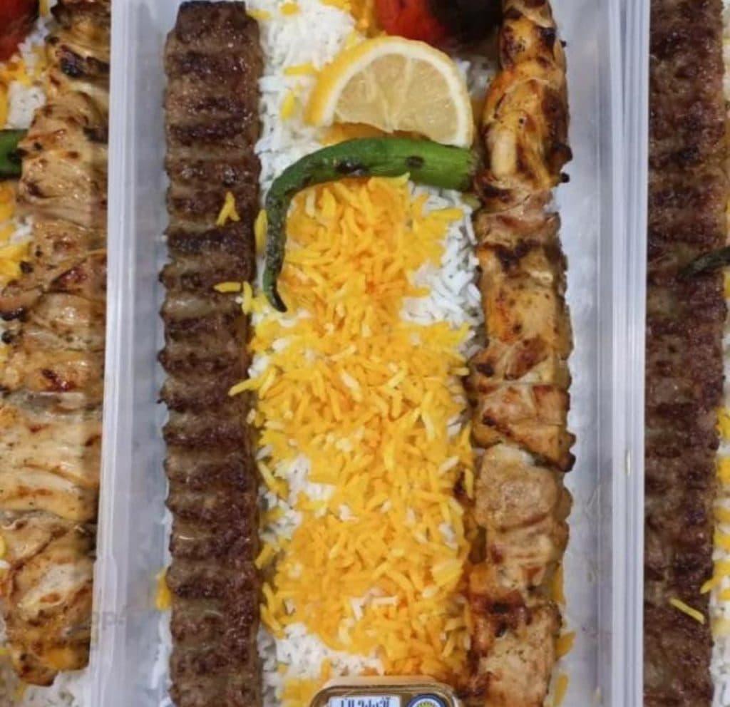 کترینگ آویشن در گوهردشت کرج