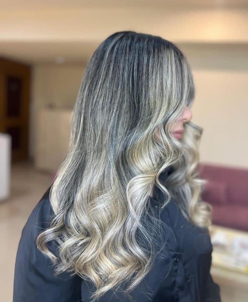 سالن زیبایی فروزان در میدان سعدی کیش