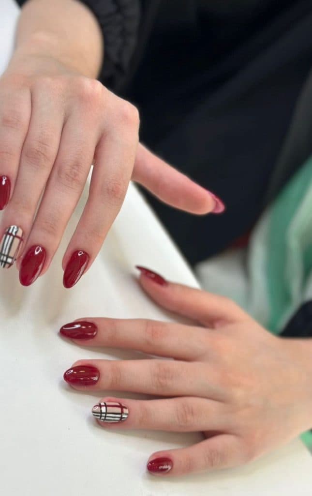 آرایش دائم چهره ها در سراب