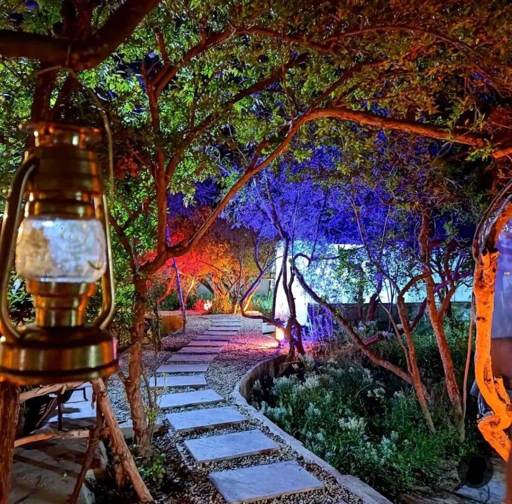 کافه باغ بیگ در شیراز