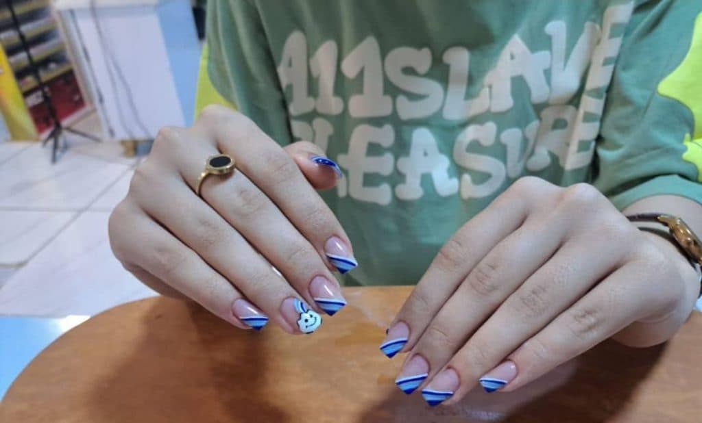 آموزش و خدمات کاشت ناخن نجفی در خوی