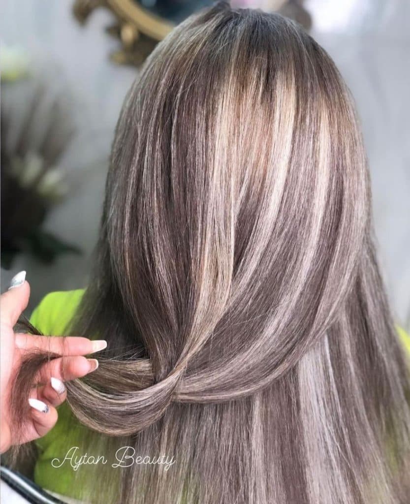 آموزشگاه و سالن زیبایی آیتن در شبستر