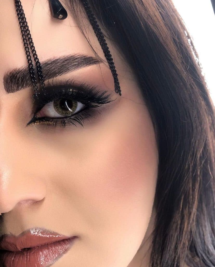 آموزشگاه و سالن زیبایی آیتن در شبستر