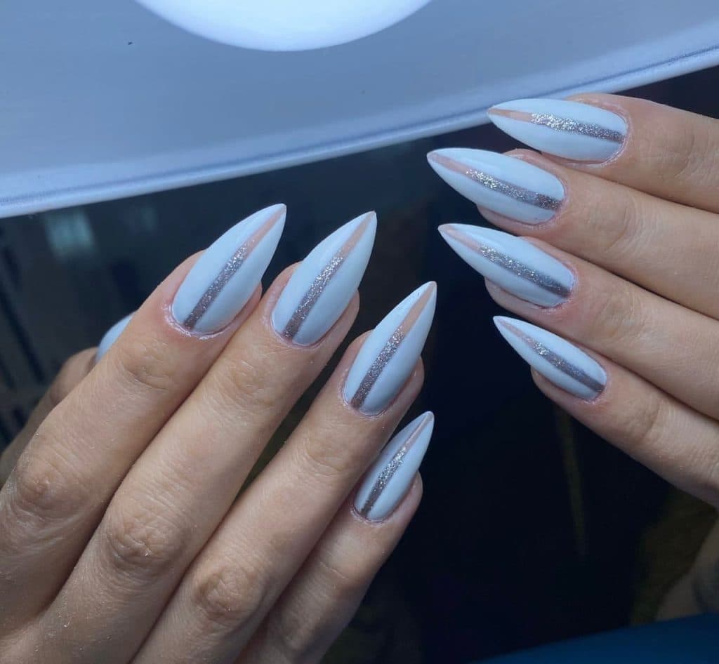 آموزش و خدمات کاشت ناخن مهیا ملکی در شبستر