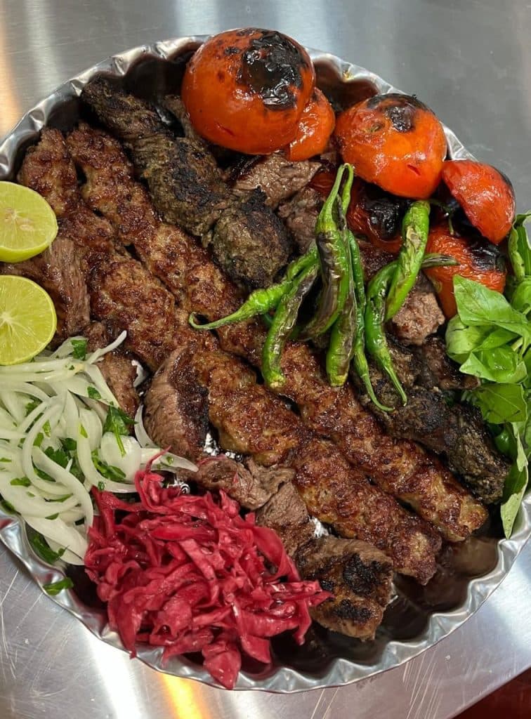 رستوران شاطر عزت در اراک