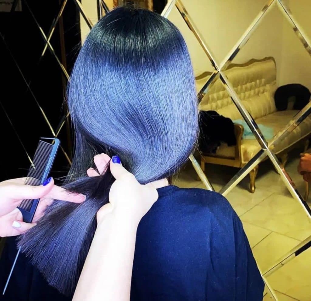 سالن تخصصی کراتین حیات موی کوثر تقی زاده در چهارراه فرهنگ قائمشهر