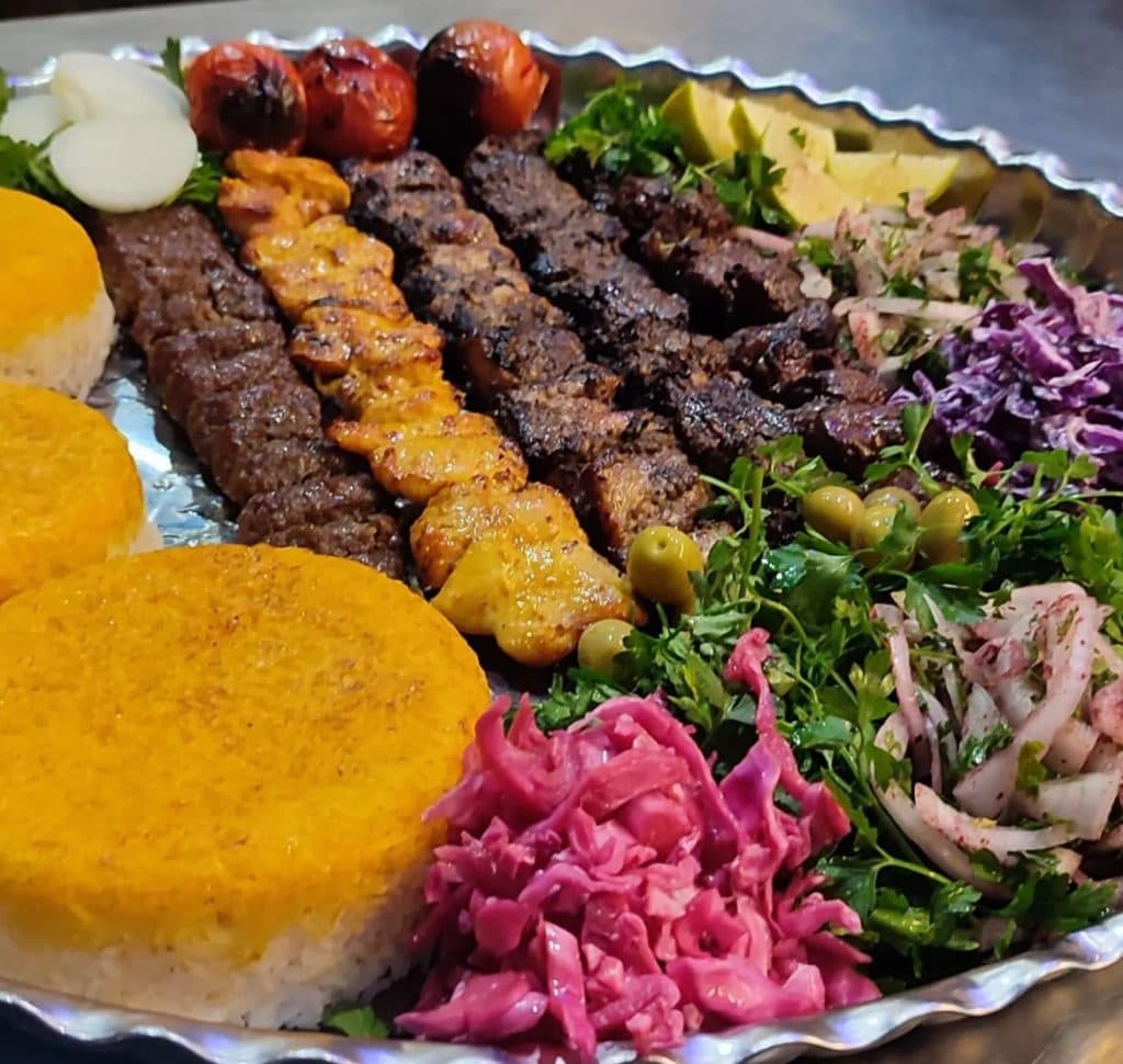 رستوران شف ایمان در لاهیجان