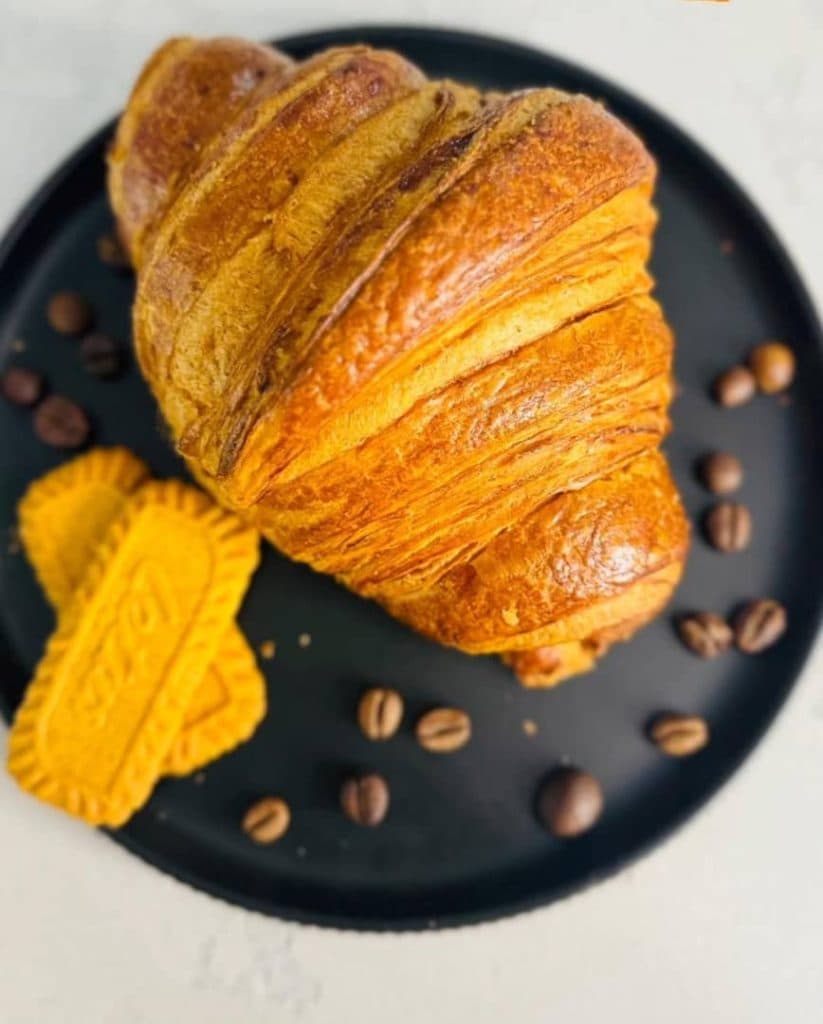 کافه لاو در آبادان