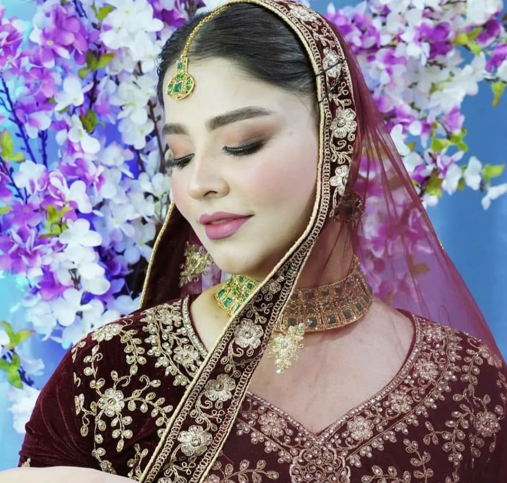 مزون عروس عسل بانو در کهنوج