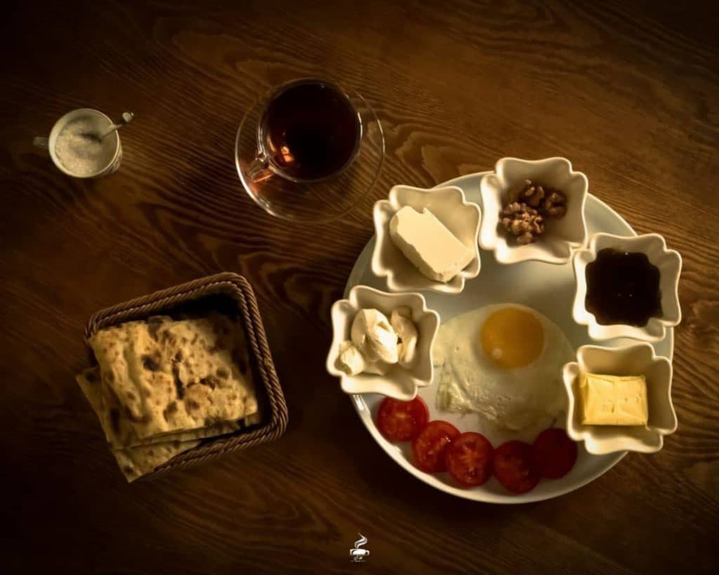 کافه آریو در لاهیجان