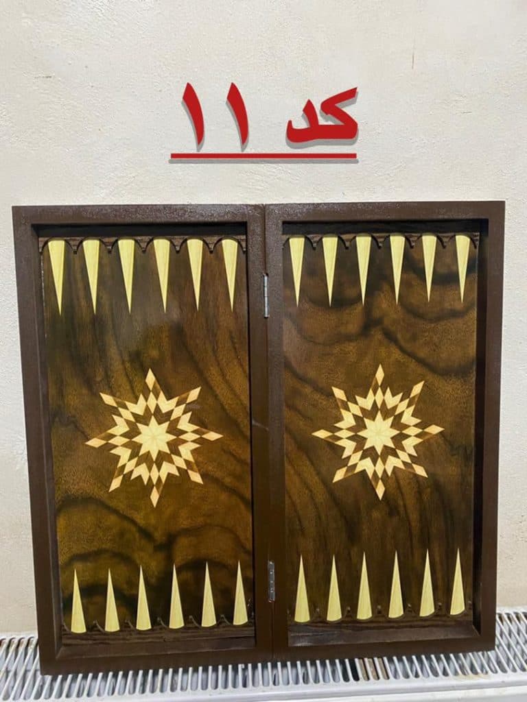 کارگاه تولیدی تخته نرد پاسارگاد در اصفهان