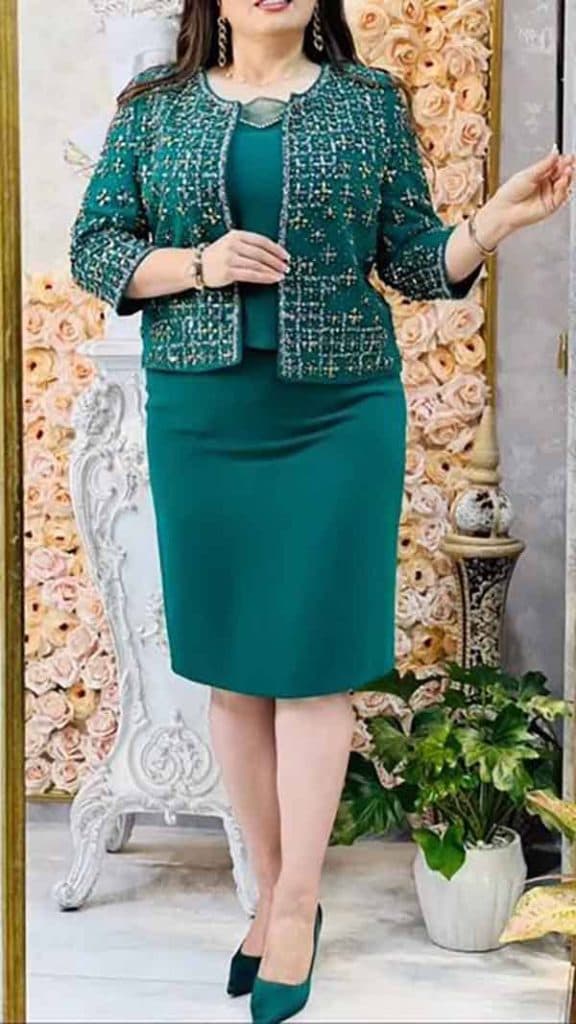 آموزشگاه طراحی و دوخت پیوگان در بلوار عصمتیه 1 مشهد