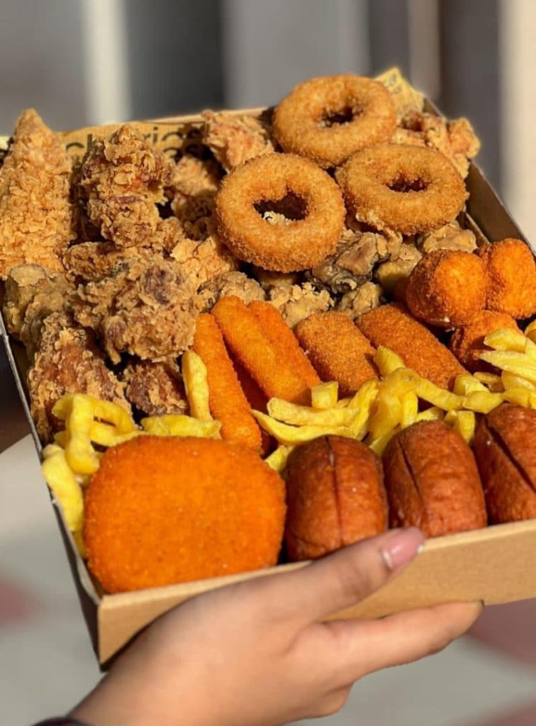 فست فود ایستگاه شکم در یاسوج