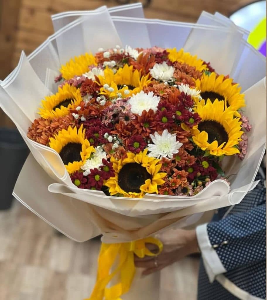 گل فروشی گل گندم در آمل