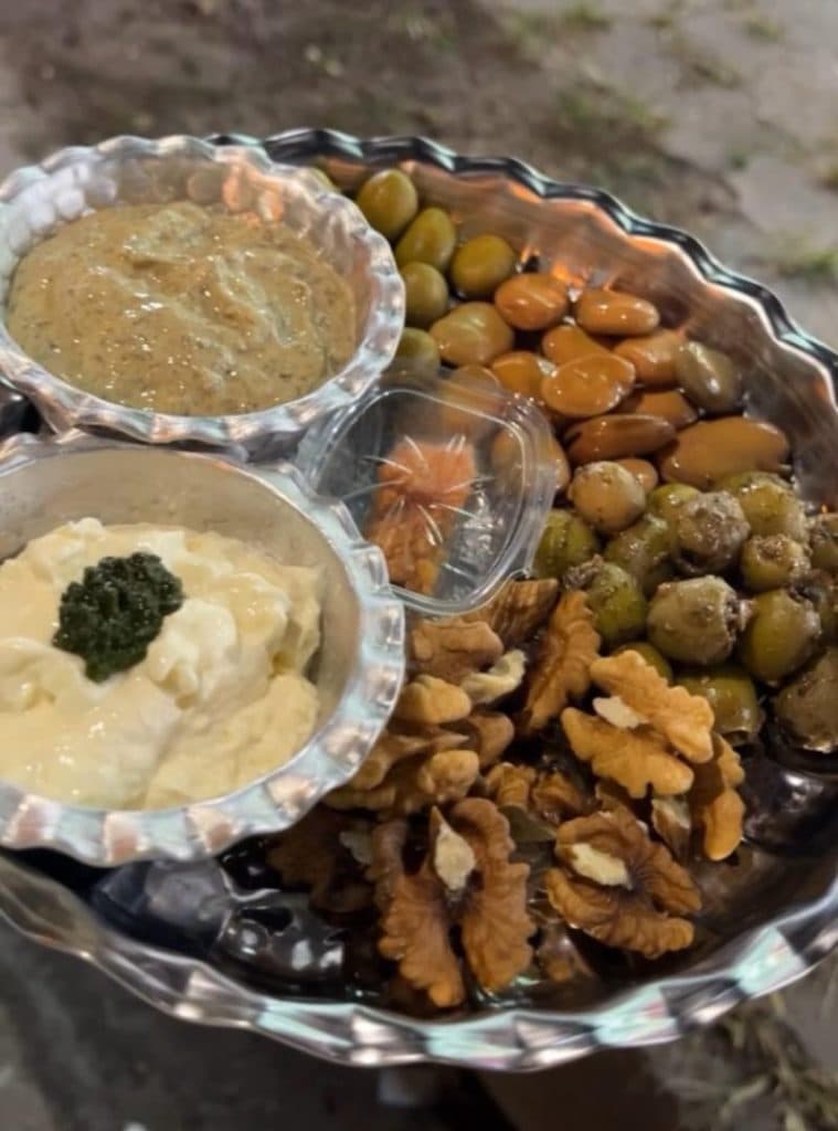 رستوران ریحون در رشتیان رشت