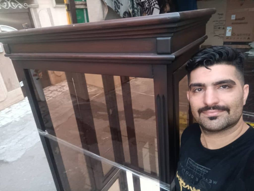 اثاث کشی آریا بار زیرآب