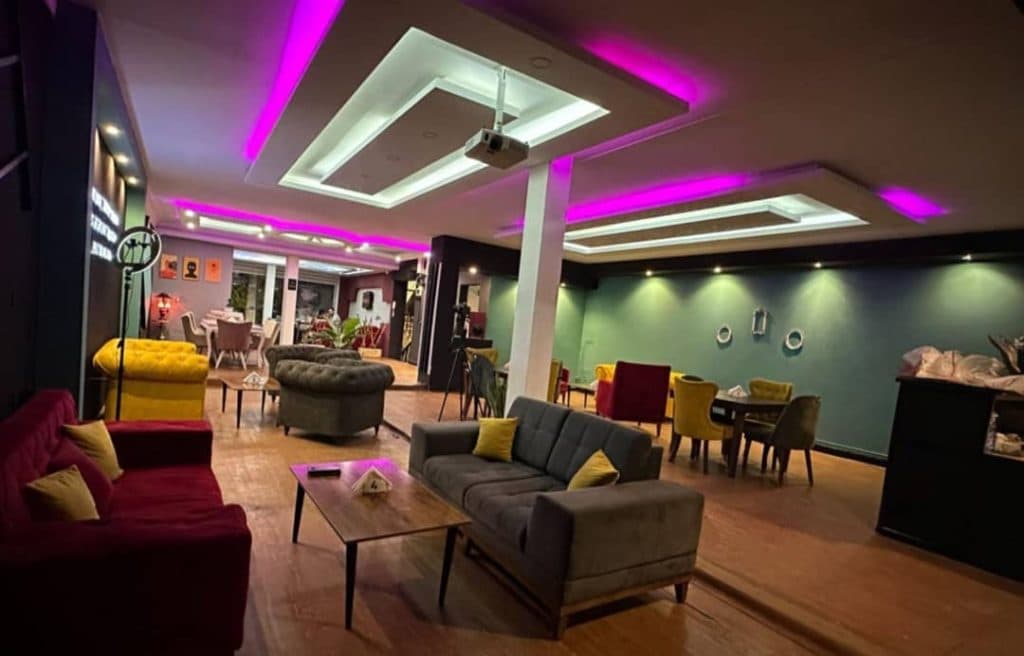 کافه حامیم در زنجان