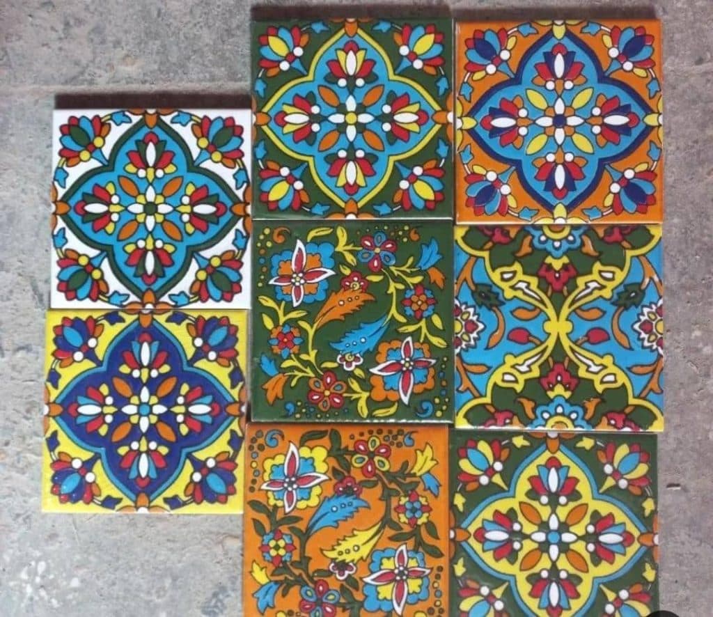 چاپ عکس روی کاشی و سرامیک شهسرام در اصفهان