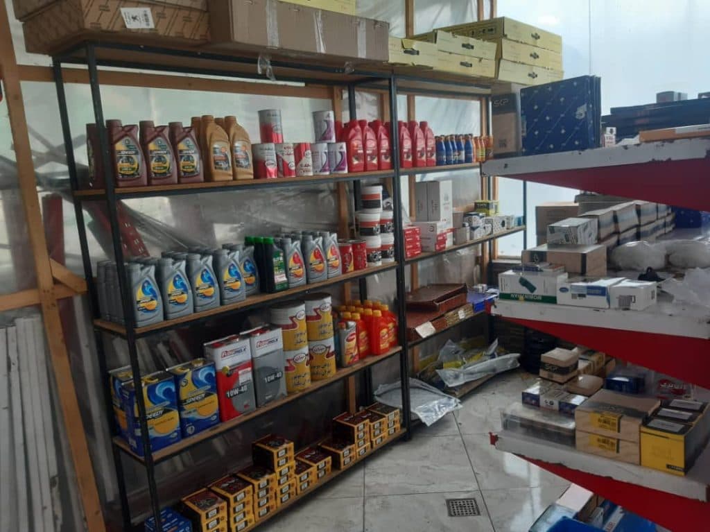 فروش لوازم یدکی استادکار در جاده چالوس