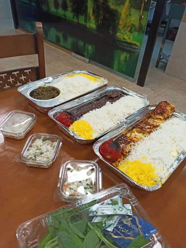 رستوران بهارستان در اردبیل