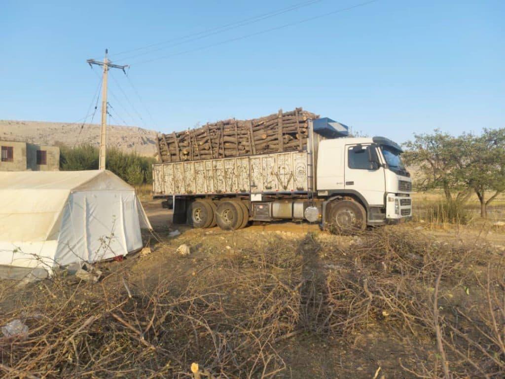 تولید و فروش چوب و پالت کیوان افشاری در اصفهان