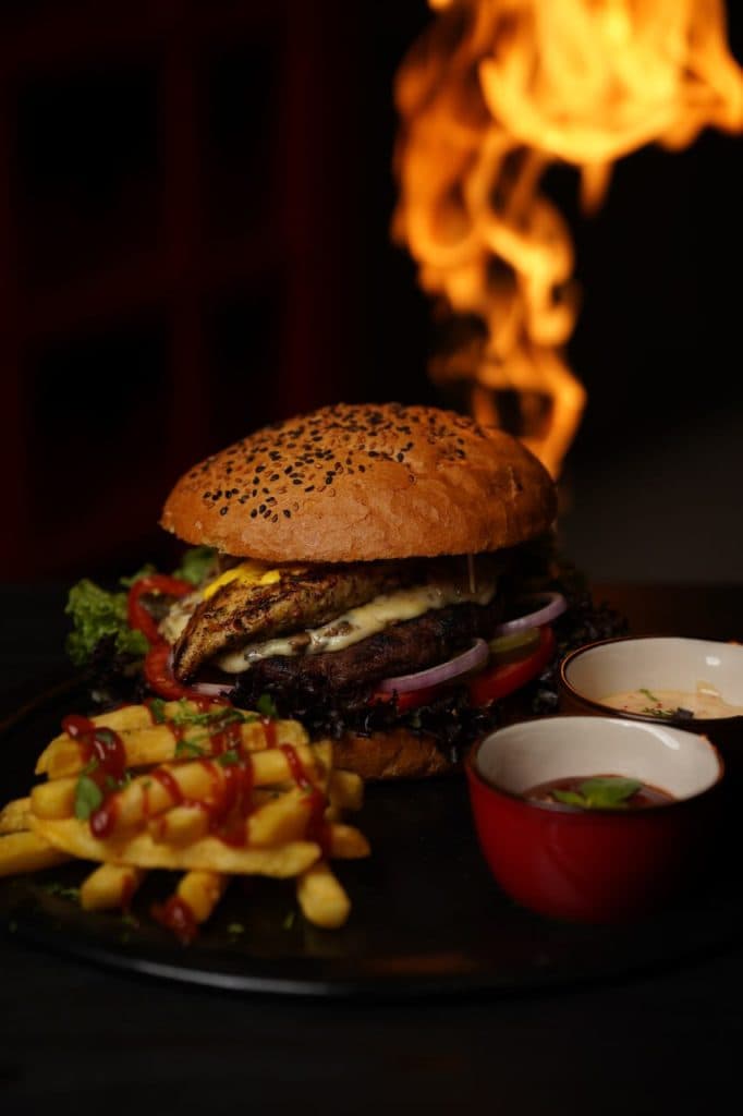 کافه رستوران ایتالیایی رزماری در بروجرد