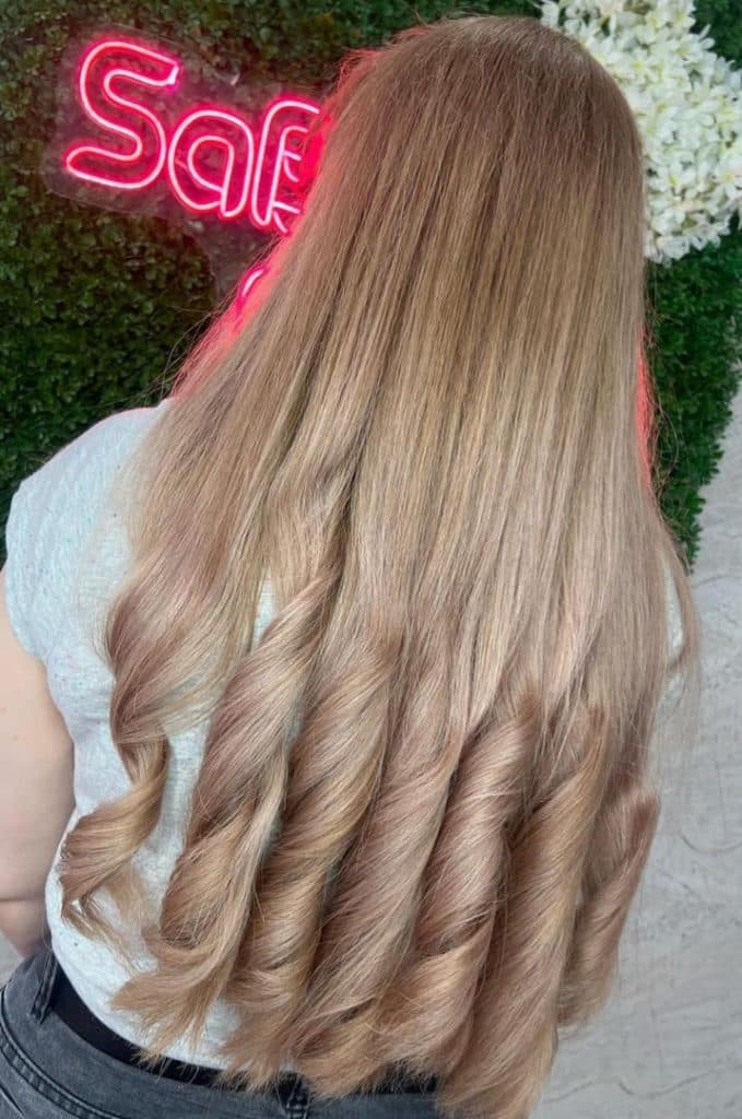 سالن زیبایی صبا محمودی در اتوبان گلستان اهواز