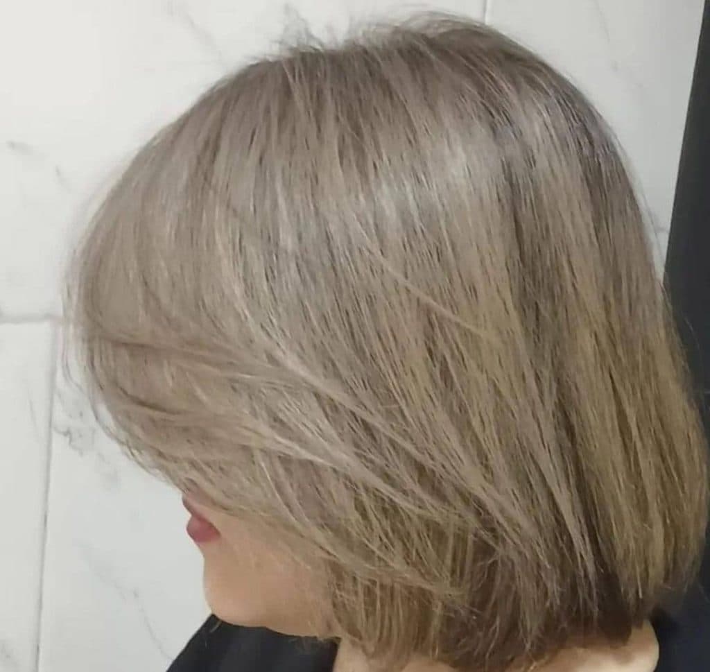 آرایشگاه تاج در بروجن