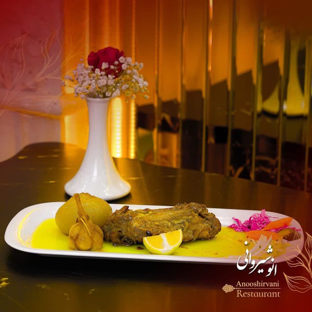 رستوران انوشیروانی در راه آهن مشهد