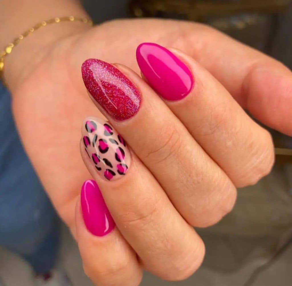 خدمات تخصصی ناخن مهری در بجنورد