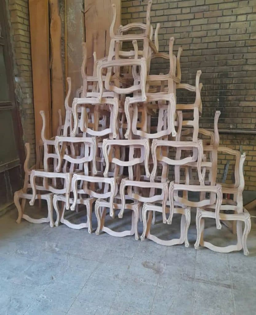 صنایع چوبی مبل ایرانیان در جاده جاجرود به تهران