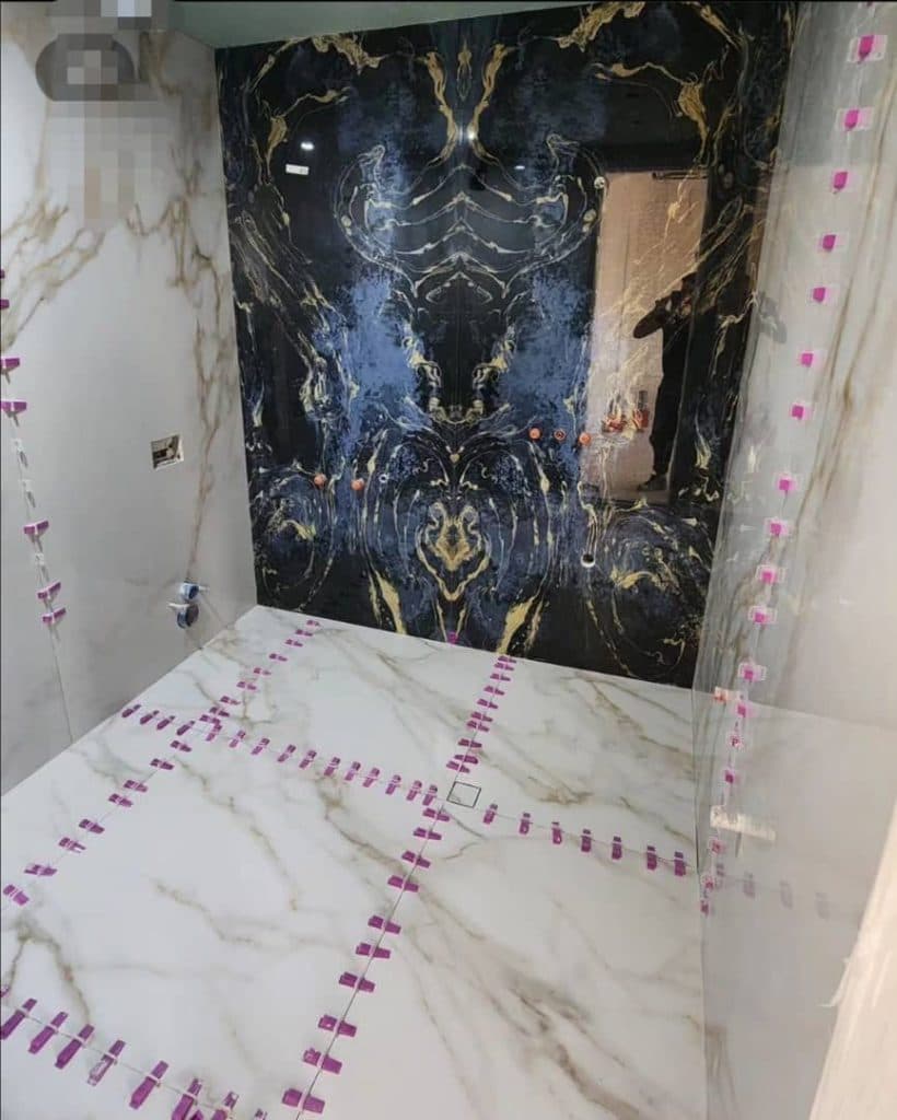 نصب کاشی و سرامیک یادیار در بوکان