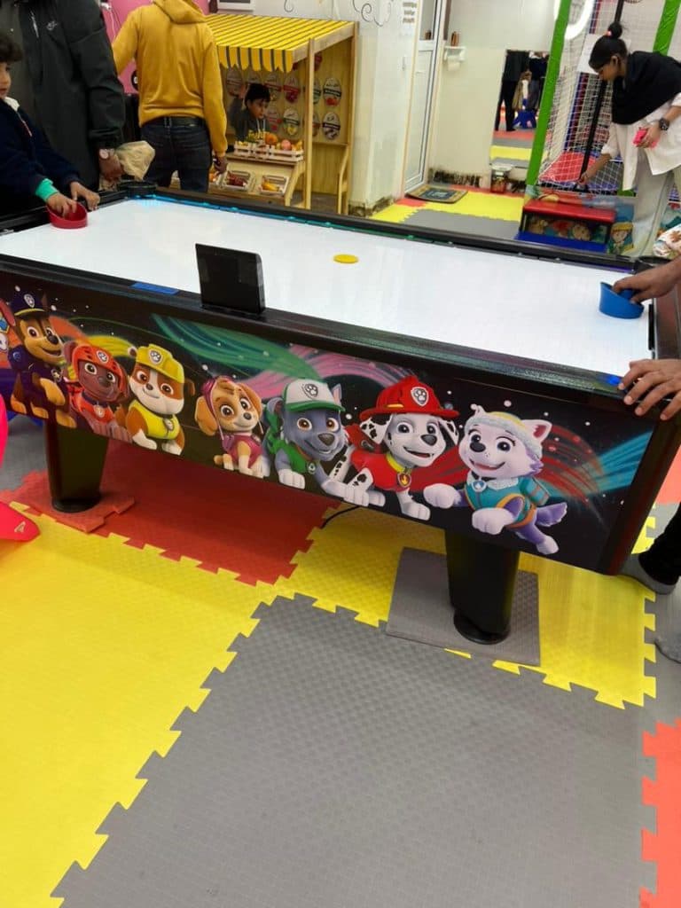 شهربازی هورا پارک در شهر صدرا