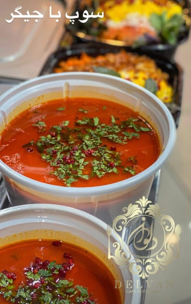 کافه رستوران دلوان در استادان ارومیه