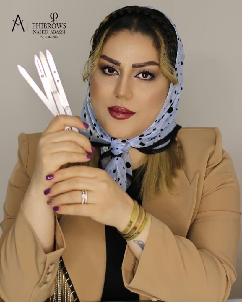 خدمات تخصصی آرایش دائم ابرو و لب ناهید عباسی در سعدی ارومیه