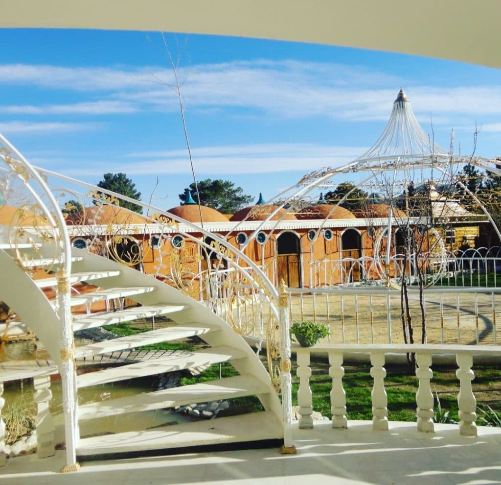 باغ عمارت موژان در اصفهان