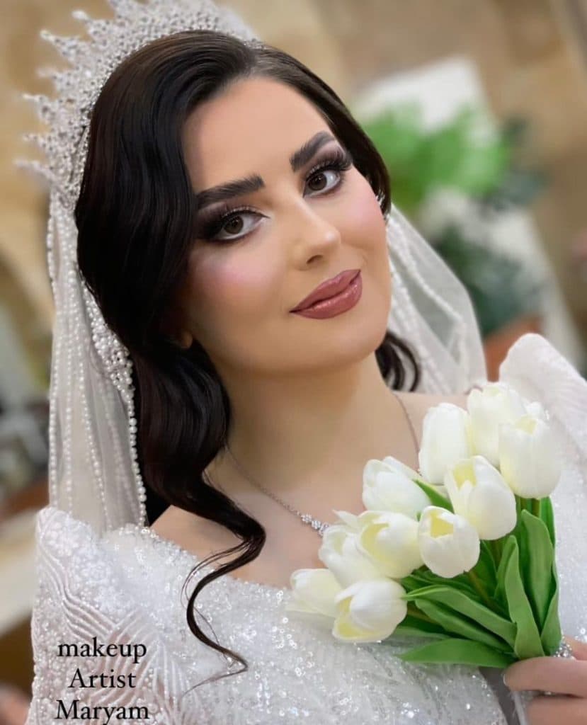 آموزش و خدمات زیبایی تخصصی vip عروس مریم احمدیان در بناب