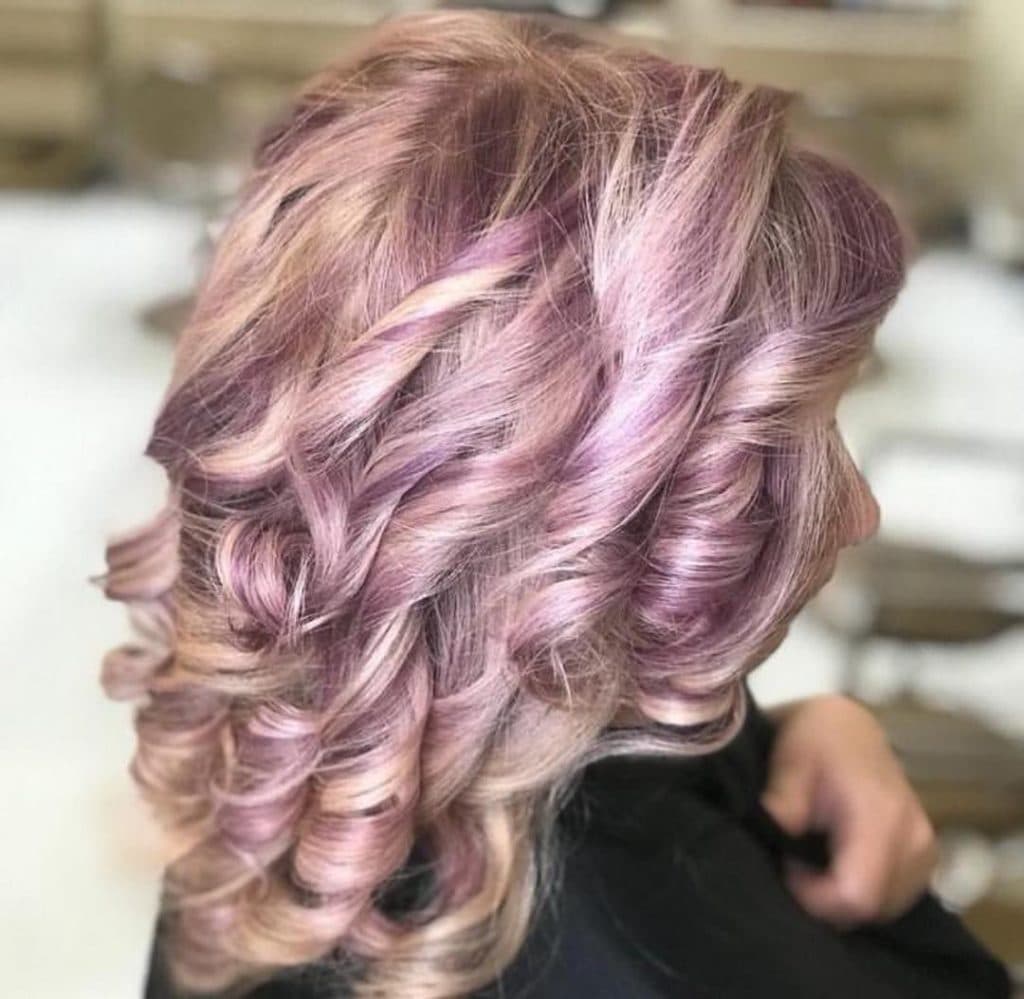 سالن زیبایی سارا بابایی در منیریه تهران