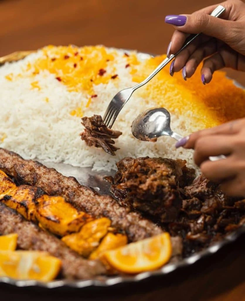 رستوران علی آذری در مشهد