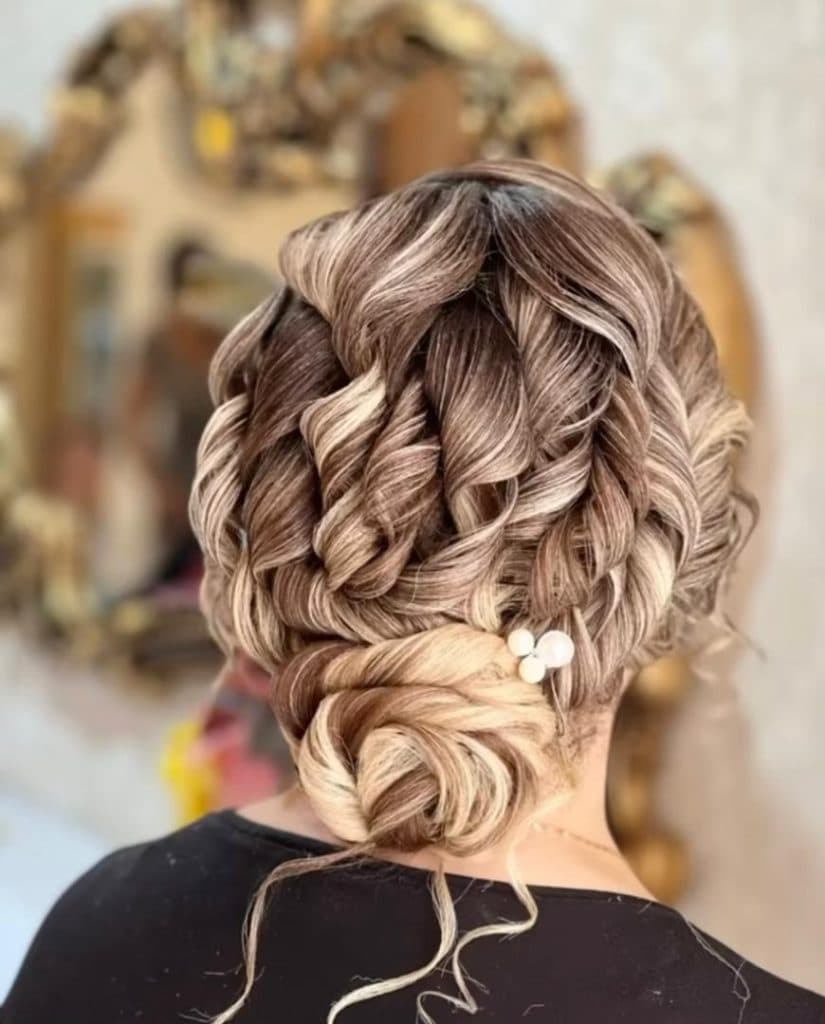 سالن زیبایی عمارت کارینو در مراغه