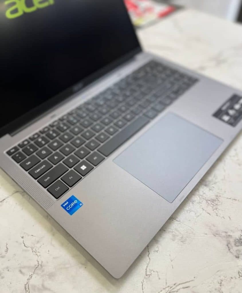 فروش لپ تاپ و کامپیوتر نو رایانه گستر در مهرشهر کرج