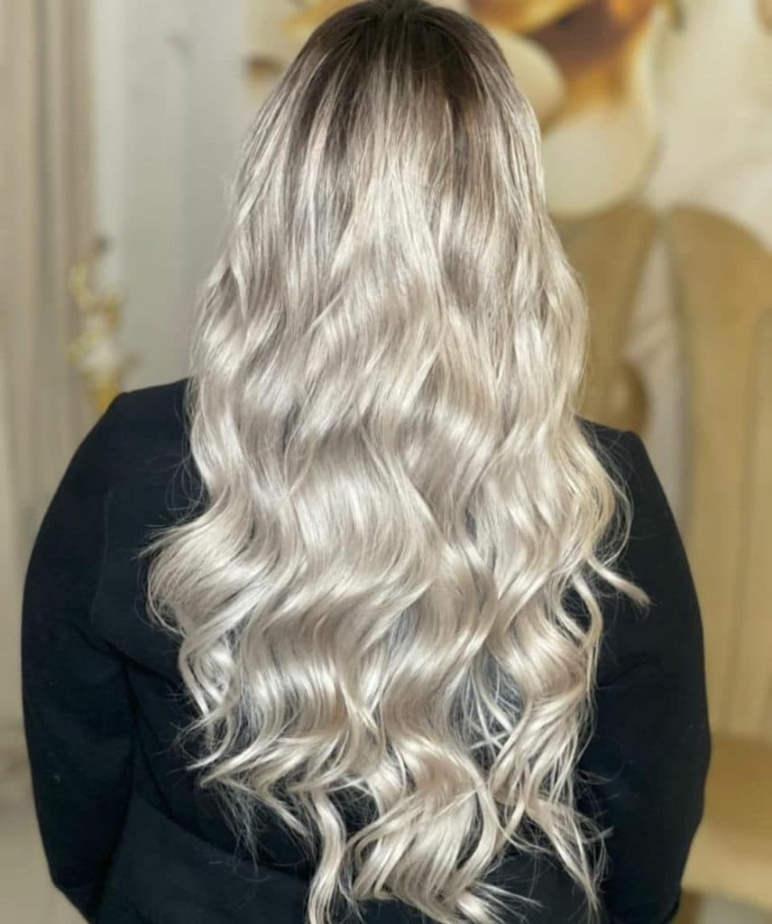 خدمات تخصصی رنگ و لایت مو فرشته در سالاریه قم