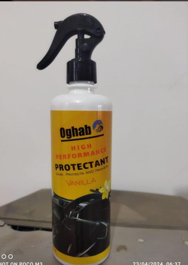 فروش عمده واکس داشبورد و لاستیک خودرو جعفری در مهرشهر کرج